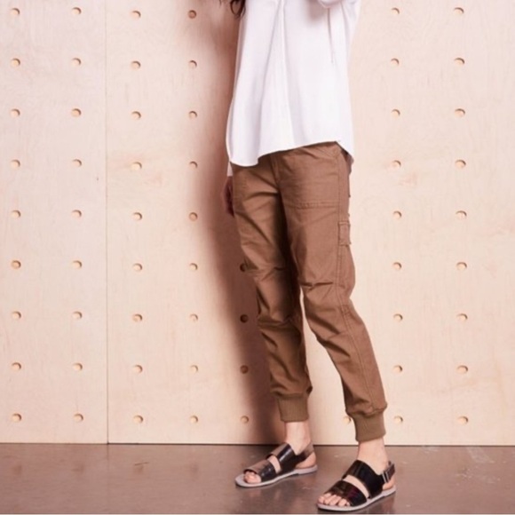 Vince Olive Green High Waisted Military Style Joggers Pants Size 8 V2 - Picture 1 of 10